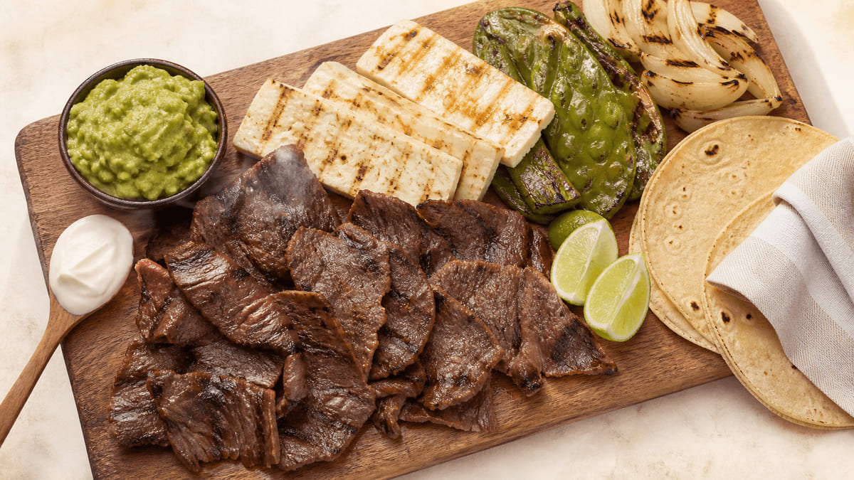 Cecina de Yecapixtla con queso y crema, receta de Morelos