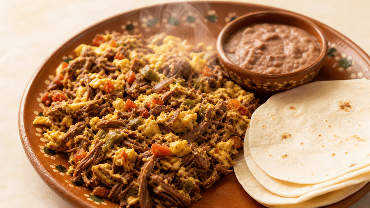 Machacado con huevo