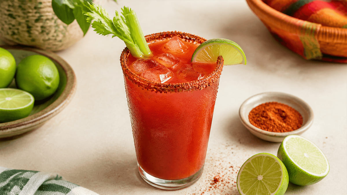 Bloody mexicano / michelada con Zumato