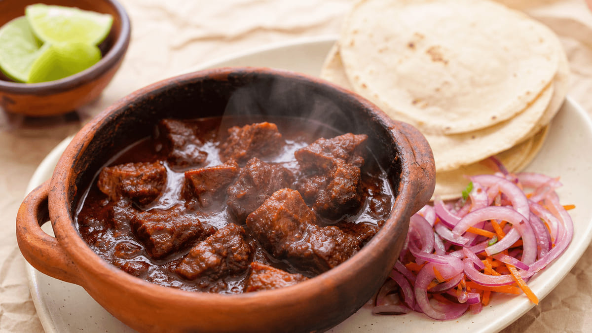 Tatemado de puerco estilo Colima