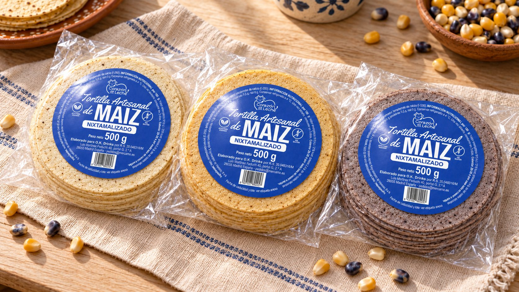 Tortillas de maíz blanco, amarillo y azul Corazón de Leche