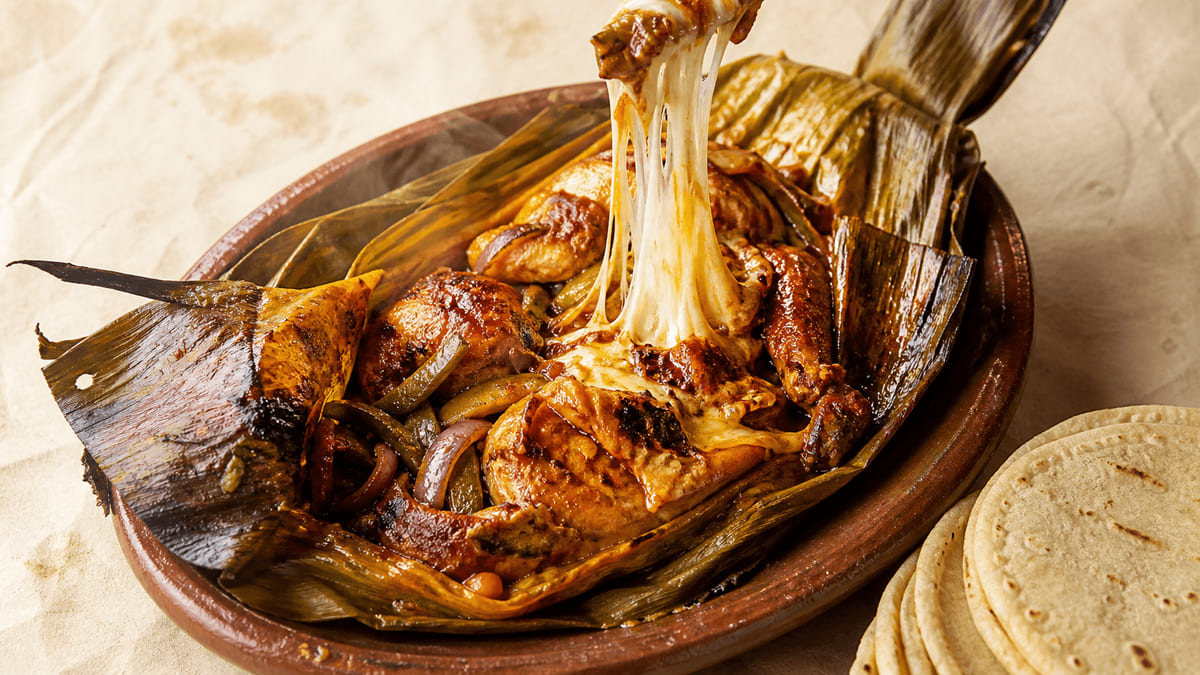 Ximbo de pollo con queso Oaxaca